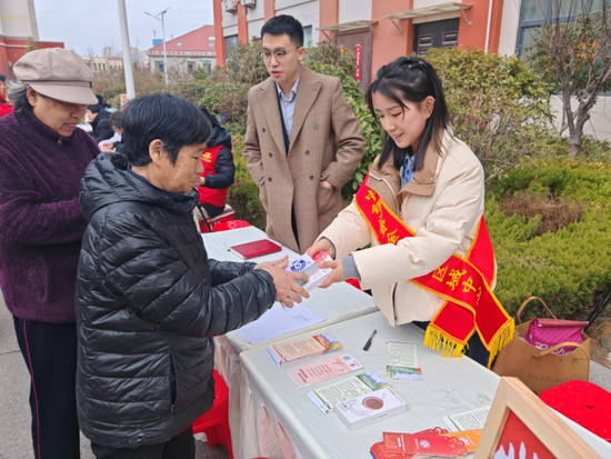 数字时代，金融消费者权益如何保护？机构接连出招